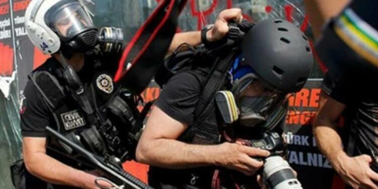 DFG: 11 gazeteci gözaltına alındı, kötü muamele gördü