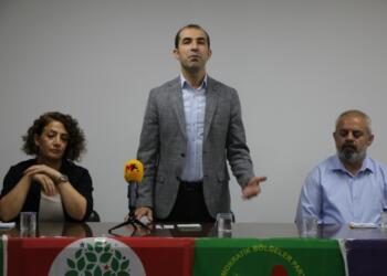 Bismil’de konuşan Bayındır: Türkiye’nin çıkış yolu Öcalan’la müzakere