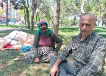 Kirasını ödeyemeyince sokağa atıldılar