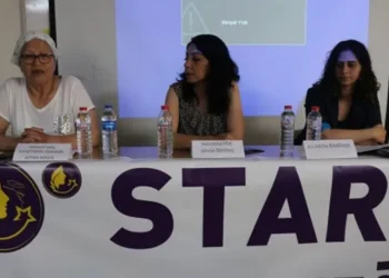 Van’da ‘Göç ve kadın’ paneli: Göçte en fazla kadınlar zarar görüyor