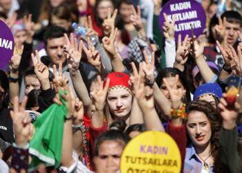 Eşitlikçi ilkelerle adalet