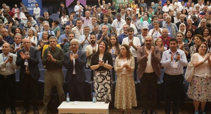 HDP Konferansı’nda Demokratik Cumhuriyet inşa etme kararlılığı