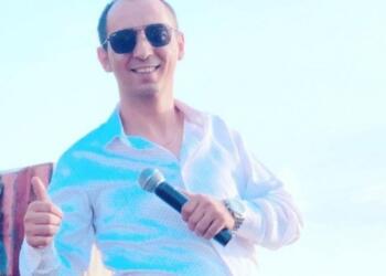 Düğünde Kürtçe şarkı söyleyen müzisyen gözaltına alındı