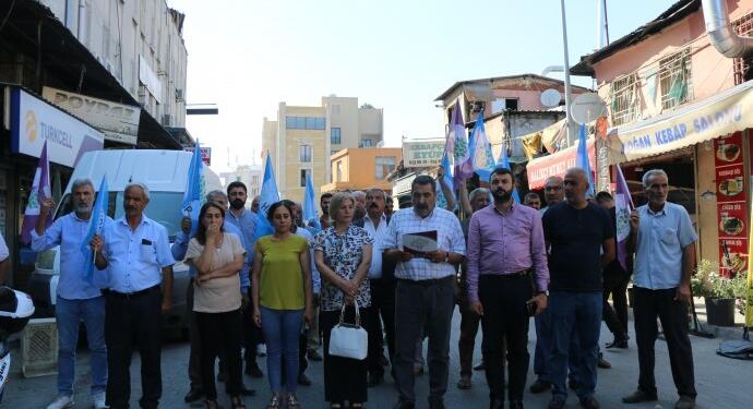 Tarsus’ta AKP-MHP yönetimine protesto