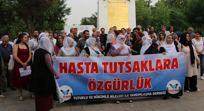 Adalet Nöbeti 200’üncü gününde: Bu sorunu beraber çözebiliriz yanımızda olun!