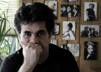 Yönetmen Cafer Penahi’ye 6 yıl hapis cezası!