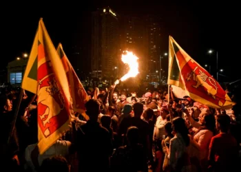 Sri Lanka Devlet Başkanı kaçtığı yerde istifasını açıkladı