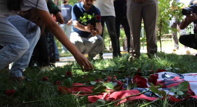 33 Düş Yolcusu katledildiği yerde anıldı: Yarım bırakılan düşlerinin hesabını soracağız