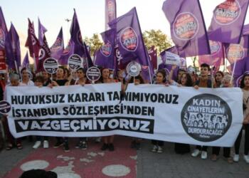 Kadınlar Danıştay kararına karşı sokaklardaydı: İstanbul Sözleşmesi yaşatır!