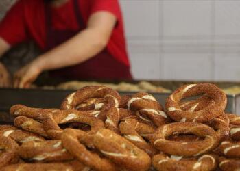 İstanbul’da simite yüzde 25 zam