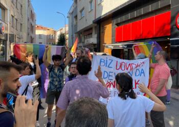 Eskişehir’de Onur Yürüyüşü’ne saldırı: 20’den fazla gözaltı