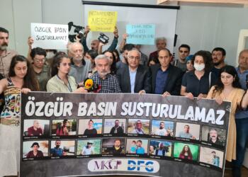 Ankara’da gözaltına alınan gazeteciler için açıklama: Gazetecilik suç değildir