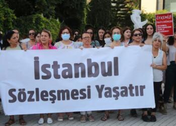 Birçok kentte kadınlardan Danıştay kararına tepki: Öfkeliyiz