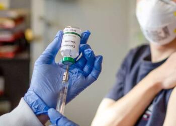 Koronavirüse karşı yeni aşı randevuları açıldı