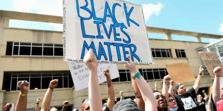 ABD’de siyahi Jayland Walker’in 60 kez vurulduğunu gösteren video yayınlandı