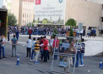 Diyarbakır kayyumu giderayak para transfer etmiş