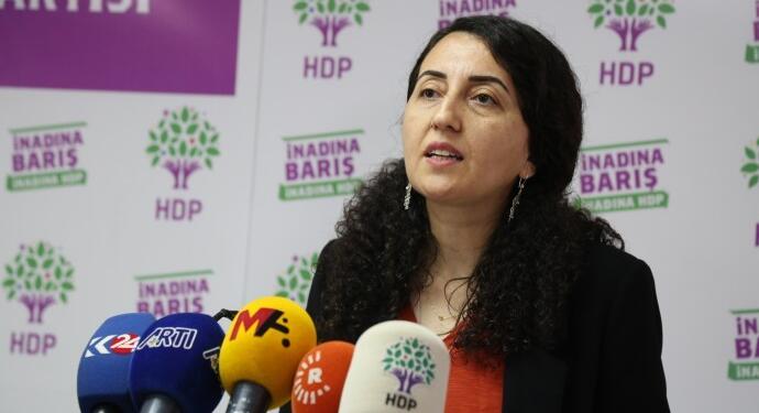 Ebru Günay: Başkent başkent yardım dileniyor