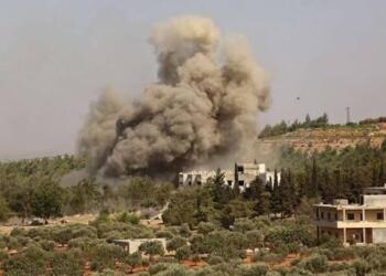 Zirve sonrası Rusya İdlib’i, İsrail de Şam’ı bombaladı