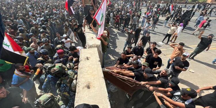 Irak’ta Meclis’in işgal edilmesi sonrası Arap Birliği’nden çağrı