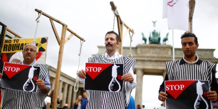 İran’da biri çocuk yaşta 3 kadın bir günde idam edildi