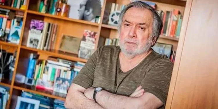 Yönetmen Erden Kıral yaşamını yitirdi