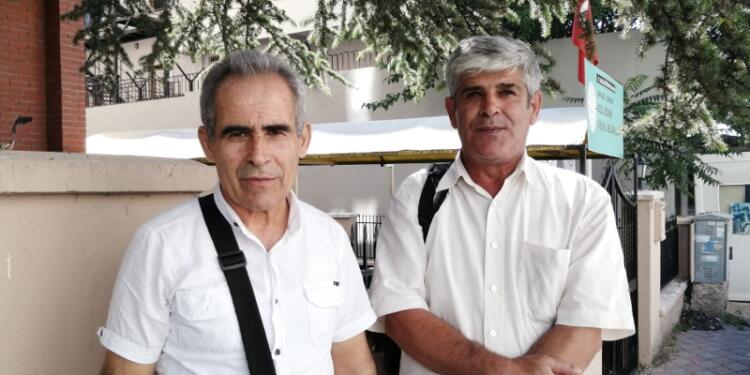 İranlı iki mülteci Ankara’da nöbet eylemi başlattı