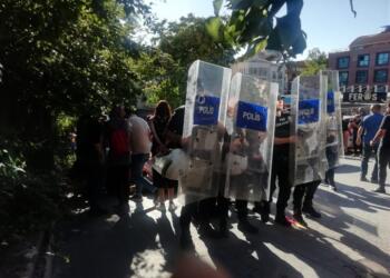 Ankara Onur Yürüyüşü’ne polis saldırısı: Çok sayıda gözaltı var