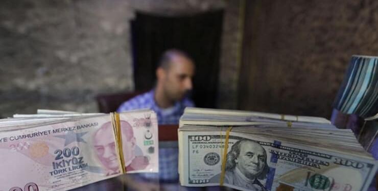 Dolar rekor kırdı, MB iş insanları aradı: Biraz sıkışığız, dolar satın