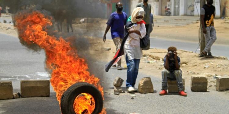 Sudan’da darbe yönetimine karşı direniş