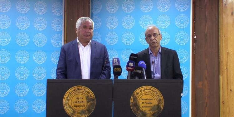 IŞİD’lilerin ailelerinden 42 kadın ve 104 çocuk Tacikistan’a teslim edildi