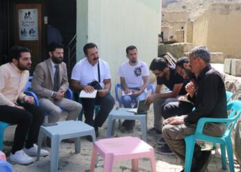 Mültecileri taşıyan araç durduktan sonra da taranmış