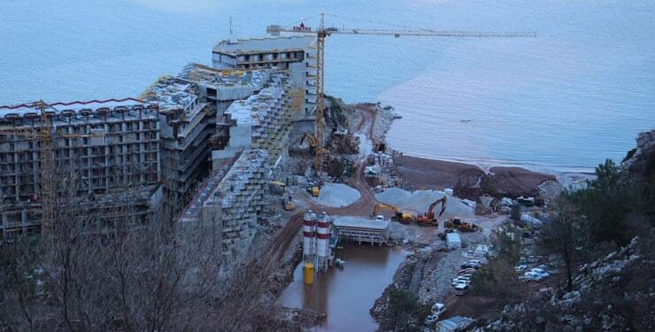 Sinpaş Holding’in Marmaris projesi hakkında yıkım kararı