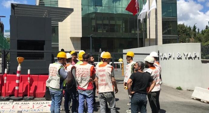 İnşaat işçileri haklarını ararken gözaltına alındı