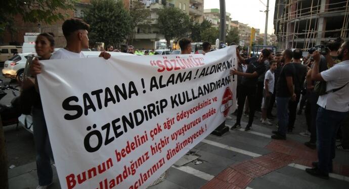 Urfa’da gençlerden uyuşturucuya karşı eylem