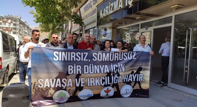 Van’da işkence gören mülteciler için eylem: Sınırda işkence dursun