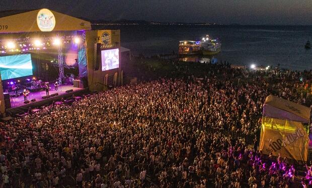 KÜLTÜR SANAT-SEN: Festival ve konser yasaklarına karşı sanatçılar örgütlenmeli