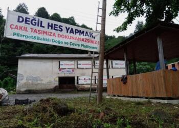 HES yoksa beton var: Arhavi’de DSİ derelere beton döküyor
