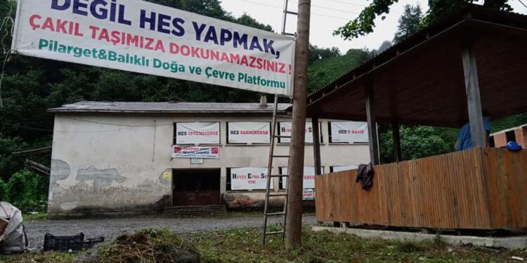 HES yoksa beton var: Arhavi’de DSİ derelere beton döküyor