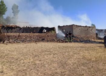 Van’da 20 ton saman yandı