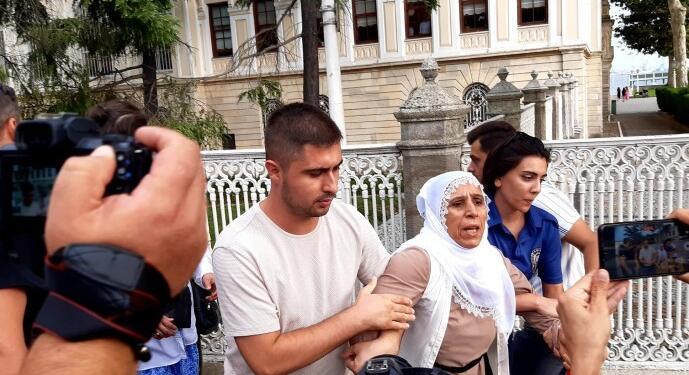 Dolmabahçe önünde açıklama yapan annelere gözaltı