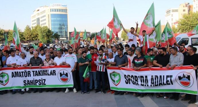Amedspor ve Diyarbekirspor taraftarı eylemde: Sporda adalet
