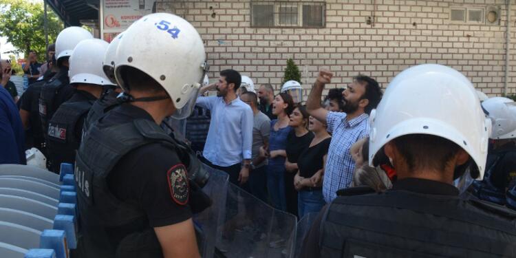 Ulaş Alankuş’un cenazesinde saldırı: Aile tarafından defnedildi