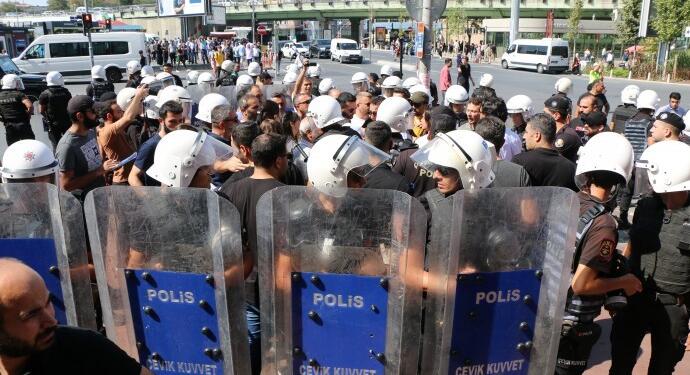 Adalet Nöbeti’nde gözaltına alınanlar serbest bırakıldı