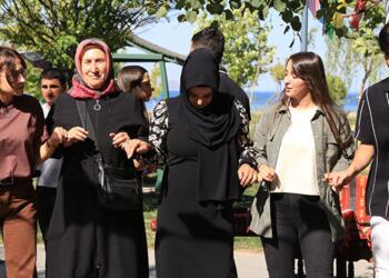 ‘Rojava Devrimi dünya halkları için umut oldu’