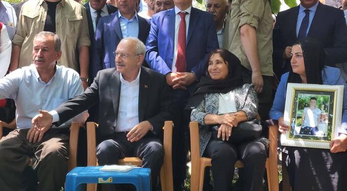 Roboski’li ailelerden Kılıçdaroğluna: İktidarınızda bu sorunu çözün