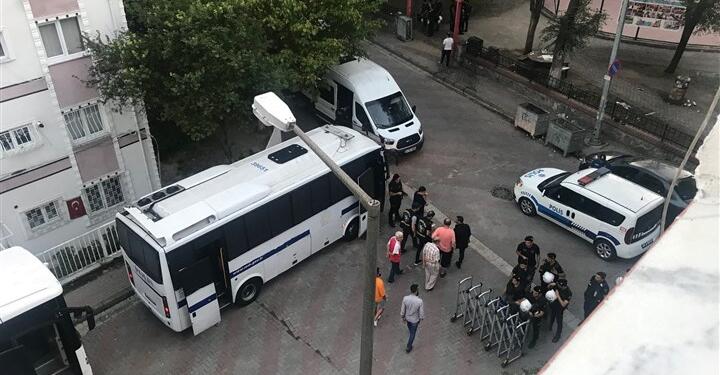 Bu kez Tozkoparan’da evlere çöktüler!