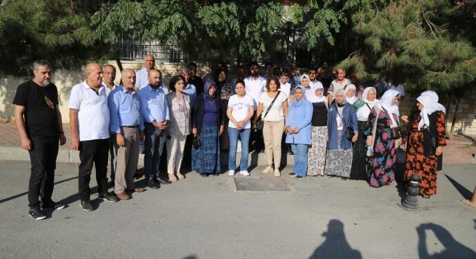 Barış Anneleri İnisiyatifi ve HDP’den Şenyaşar ailesine ziyaret