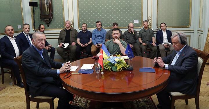 Ukrayna’daki üçlü zirve sona erdi