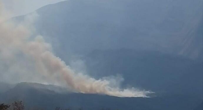 Hakkari’de 6 gündür orman yangını sürüyor