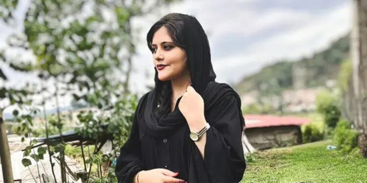 Mahsa için tepkiler sürüyor: Uluslararası kurumlar incelemeli